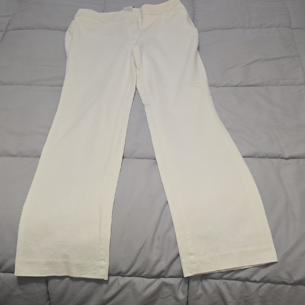 Chico's Off-White Cotton Blend Pants